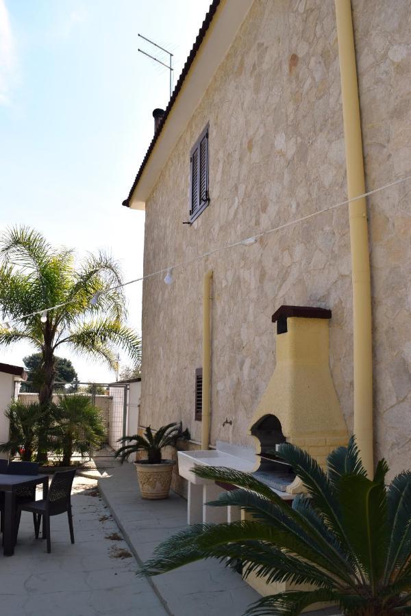 Le Mimose Bed and Breakfast Pulsano Εξωτερικό φωτογραφία