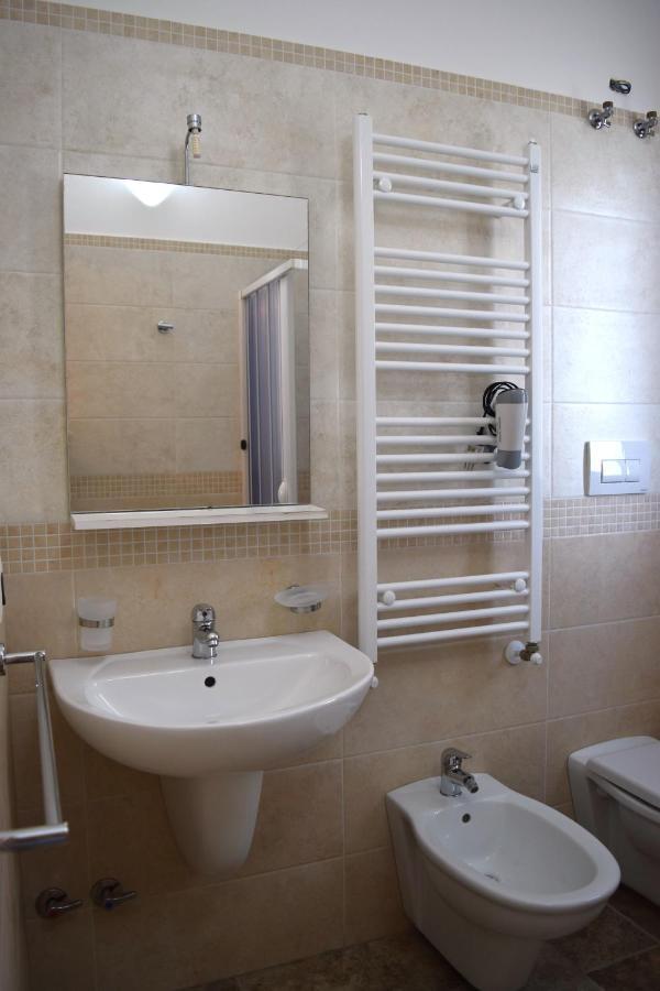 Le Mimose Bed and Breakfast Pulsano Εξωτερικό φωτογραφία