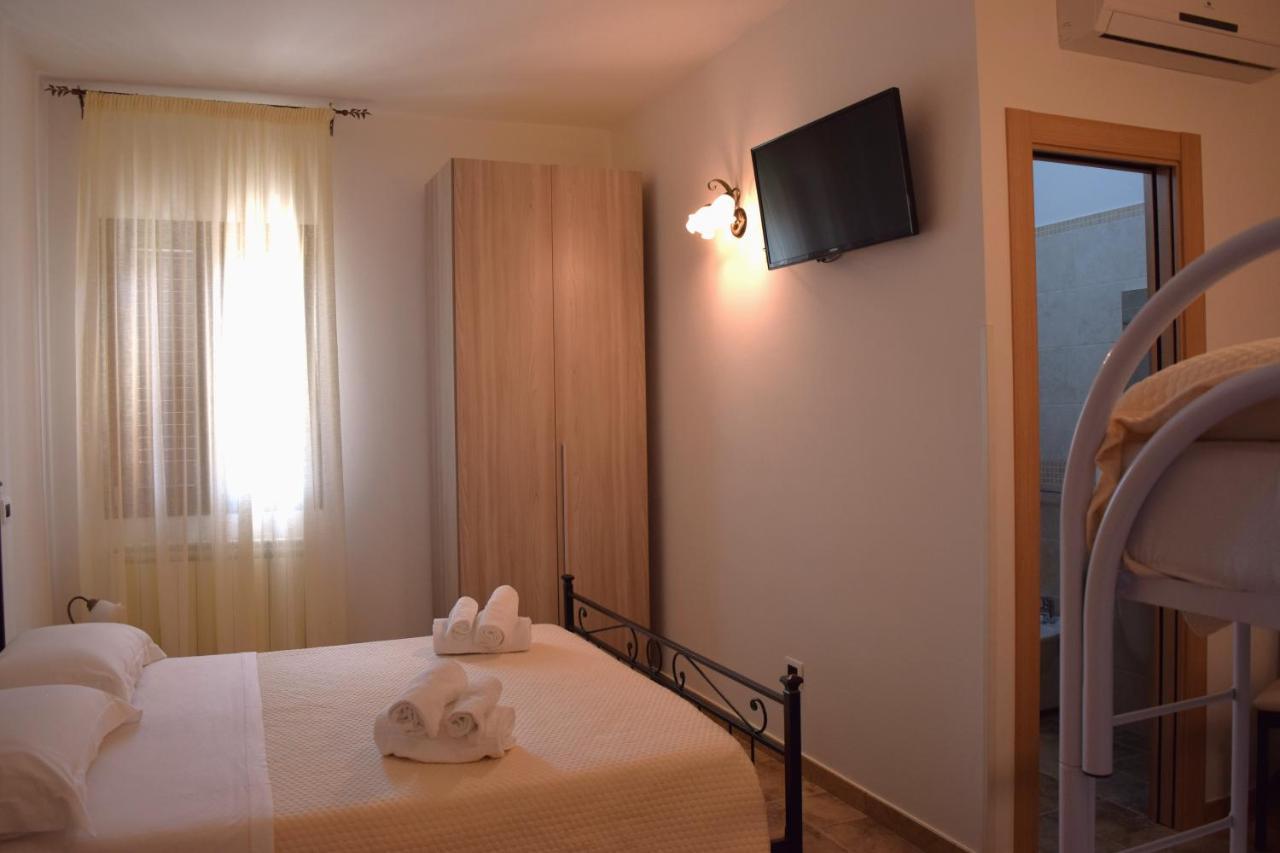 Le Mimose Bed and Breakfast Pulsano Εξωτερικό φωτογραφία